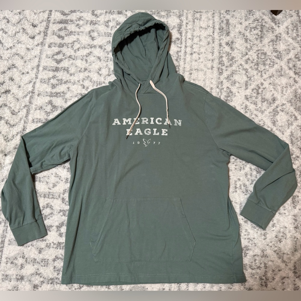 American Eagle Forest Hooded Long sleeve
